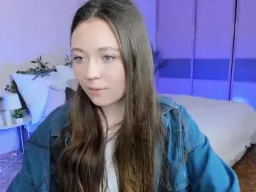alluringeyess from Chaturbate