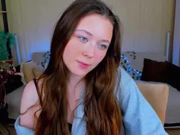 alluringeyess from Chaturbate