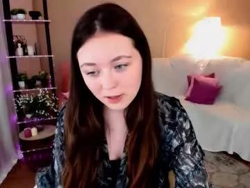 alluringeyess from Chaturbate
