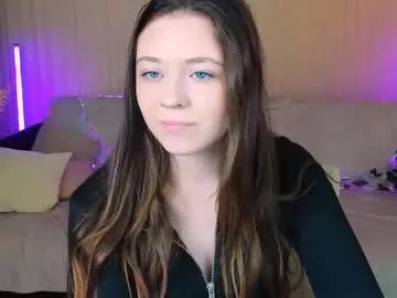 alluringeyess from Chaturbate