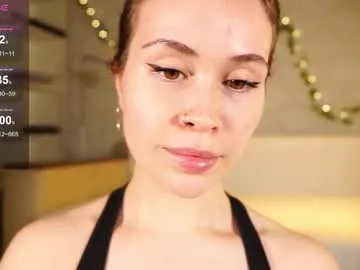 Offline alma_yammy on Chaturbate