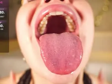 Offline alma_yammy on Chaturbate