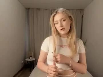 amaliapatron from Chaturbate