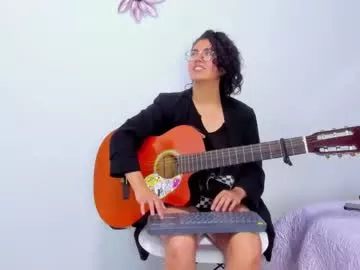 Offline amarettho on Chaturbate