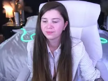 amellymillyy on Chaturbate