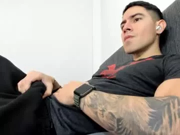 Offline andresjuan92 on Chaturbate