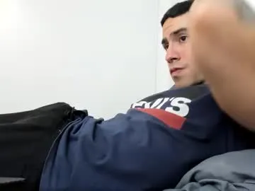 Offline andresjuan92 on Chaturbate