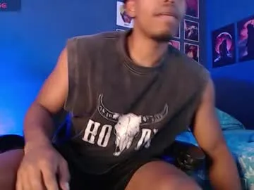 Offline andrew_hoult on Chaturbate