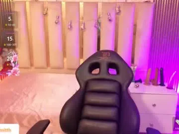 Offline andy_tay1 on Chaturbate