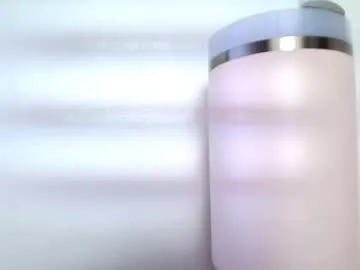 Offline anisston_boods1 on Chaturbate