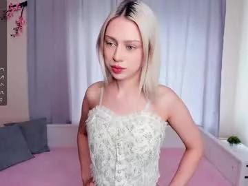 annneloveee from Chaturbate
