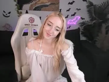 Offline anorababy on Chaturbate