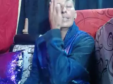 Offline anyu_1306 on Chaturbate