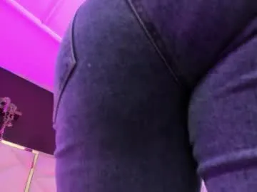 Offline april_bowie on Chaturbate