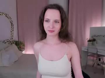 ariadna_s from Chaturbate