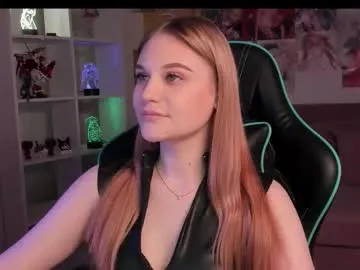 Offline ariawell on Chaturbate