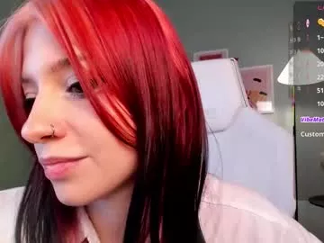 Freechat arielabradberry on Chaturbate