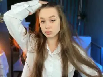 Offline arielsykes on Chaturbate