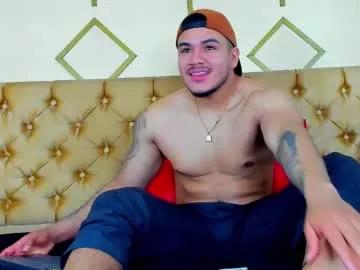 ariies13 from Chaturbate