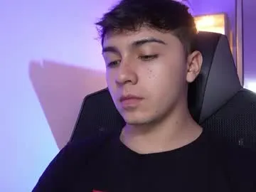 aron__cooper on Chaturbate