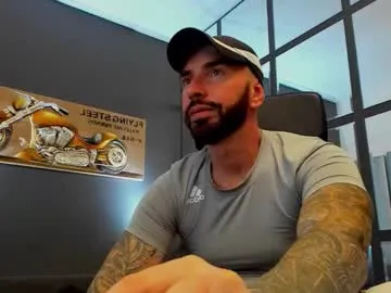 Offline arongrant on Chaturbate