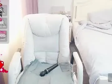 Offline arylia_3 on Chaturbate