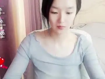 Offline arylia_3 on Chaturbate