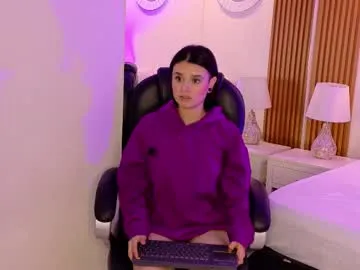 Offline ashleyginger_ on Chaturbate