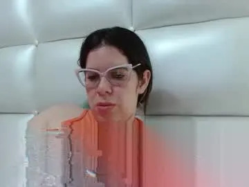 ashlymoon on Chaturbate