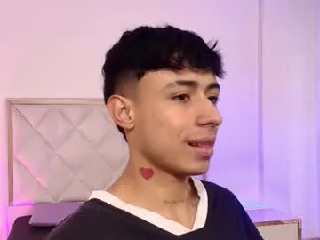 Offline aziel_tay on Chaturbate