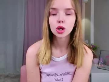 b4by_lol1 from Chaturbate