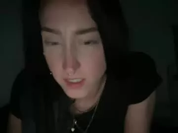 Offline badpeach_ on Chaturbate