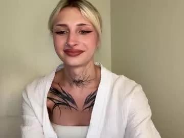 barbie_bi from Chaturbate