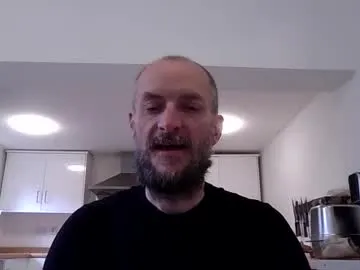 Offline basiccamguy on Chaturbate