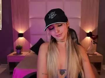 bella1207 from Chaturbate