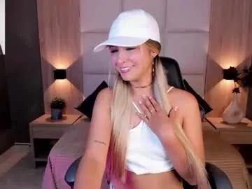 bella1207 from Chaturbate