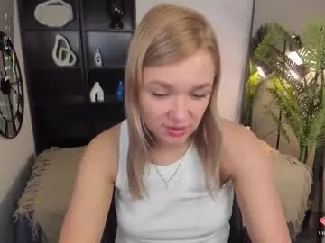 bella_cosmos on Chaturbate 
