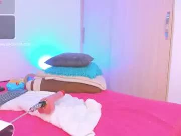 bella_perri from Chaturbate