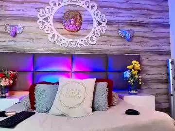 bella_salvatore from Chaturbate