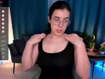 bellacaress from Chaturbate