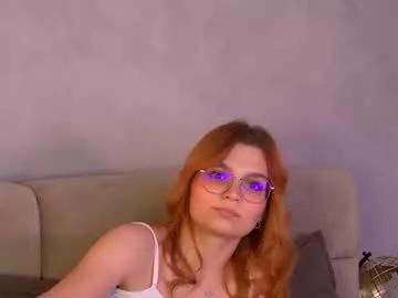bellamarebelle from Chaturbate