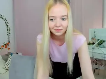 bellamontgomery on Chaturbate