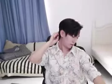 Offline ben705676 on Chaturbate