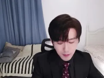 Offline ben705676 on Chaturbate