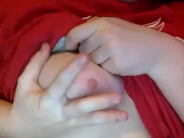 Offline bigbuttmilff on Chaturbate