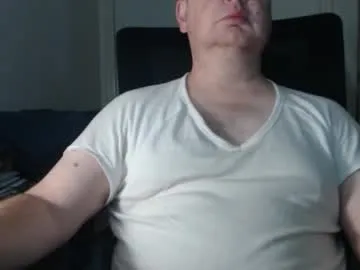 Offline bighorn1981 on Chaturbate