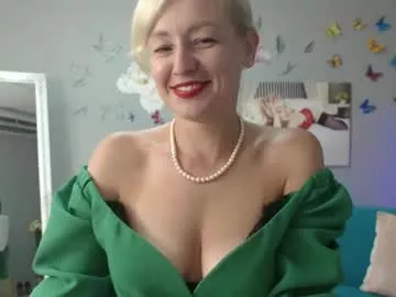 Offline blondy_mom on Chaturbate