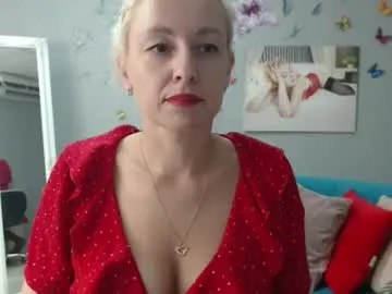 Offline blondy_mom on Chaturbate