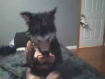 bloodmoonwolfie88 from Chaturbate
