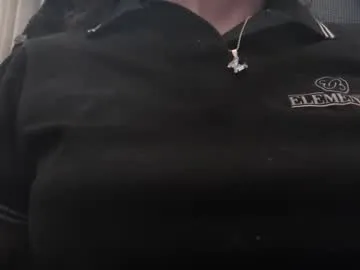 Offline breakfastwithtiffanys on Chaturbate